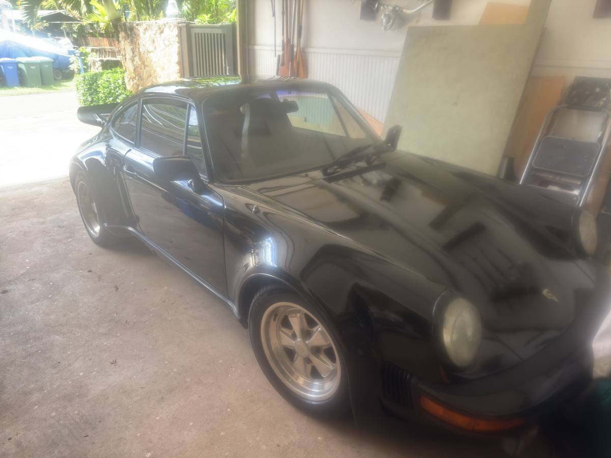 911sc-wide-body-coupe-1979-Brown