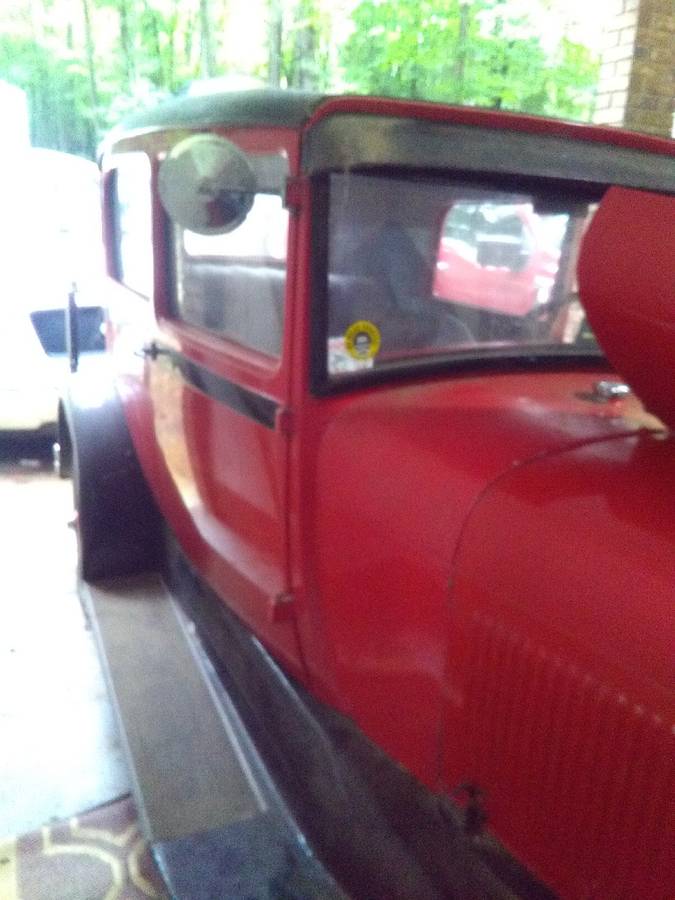 A-model-1928-Black