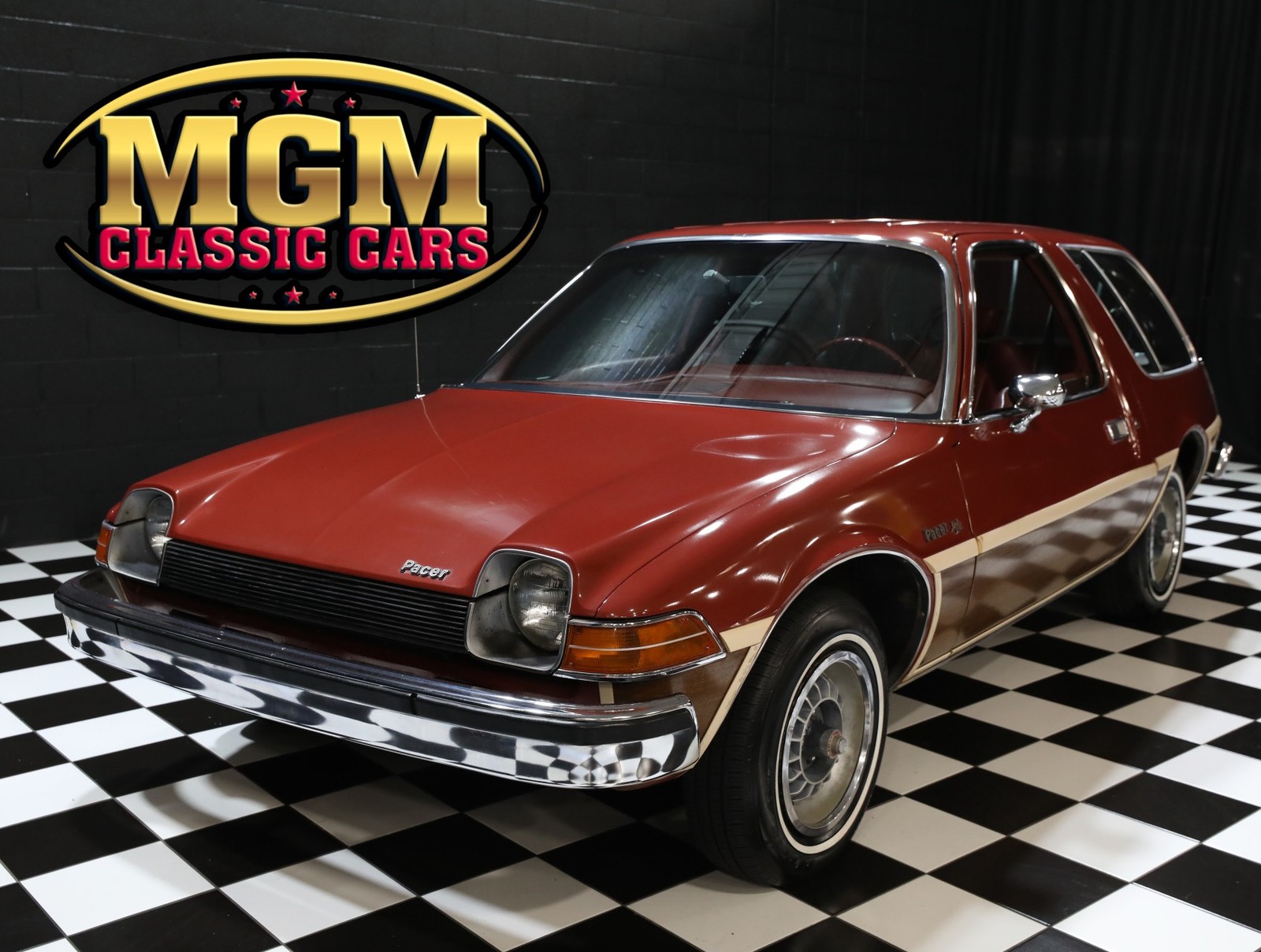 AMC-Pacer-1977-Station-Wagon-Red