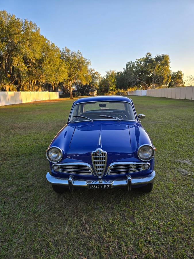 Alfa-romeo-Guilietta-1960-Blue