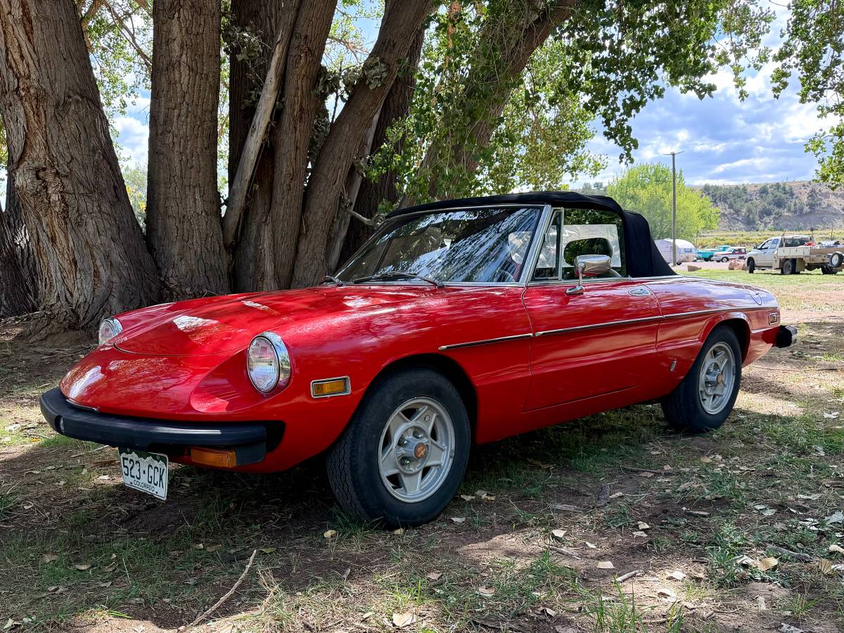 Alfa-romeo-Spider-1978-Red