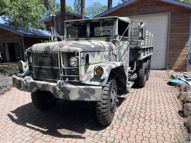 Am-general-1971
