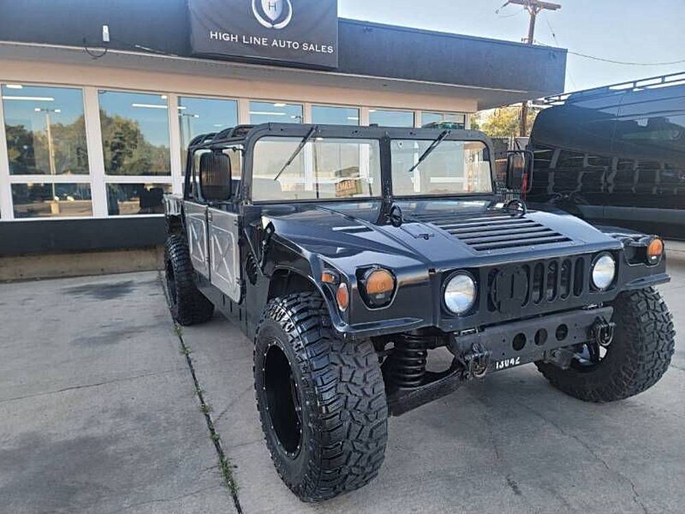 Am-general-Humvee-1994-Black