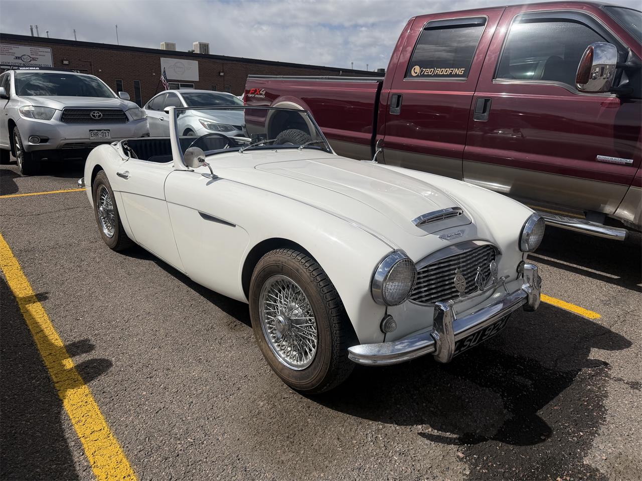 Austin-healey-100-1957-White-Black
