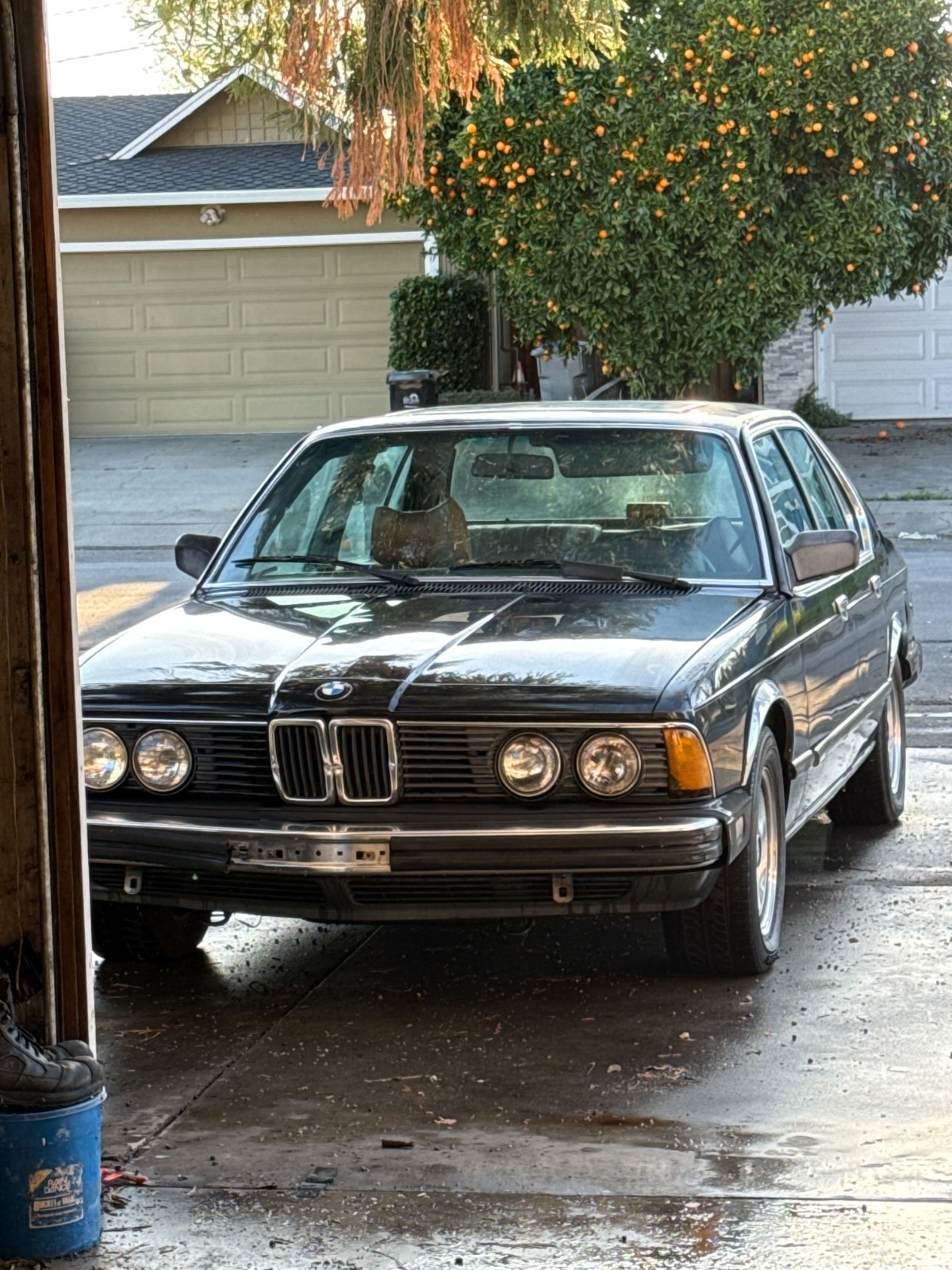 BMW-735i-1986-Sedan-Brown