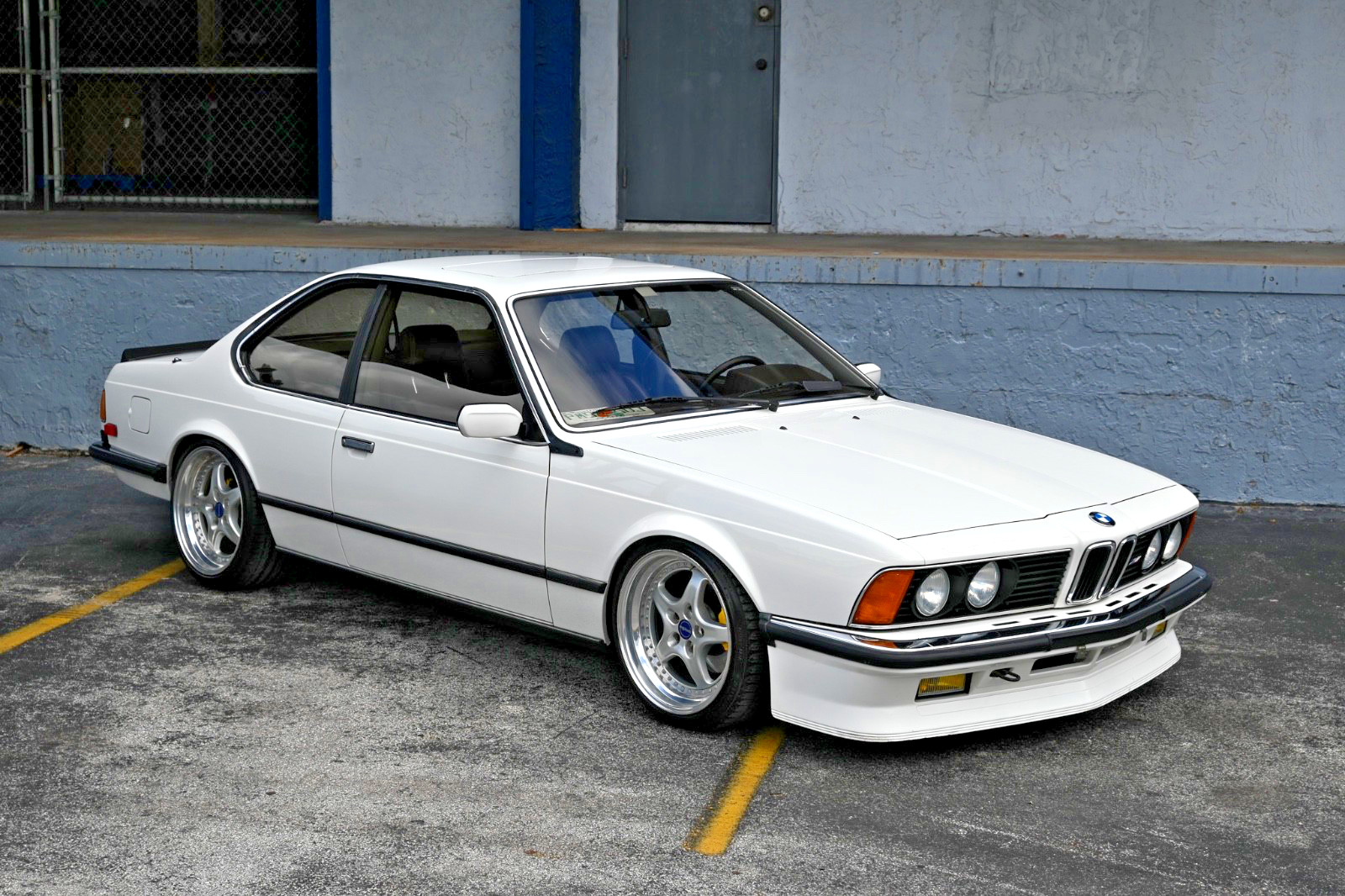 BMW M6 1985