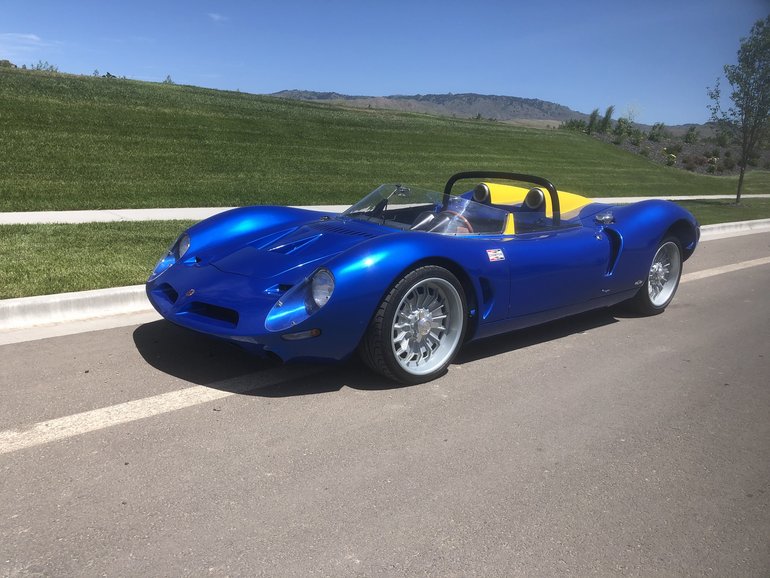 Bizzarrini-P538-1967-Blue-Brown
