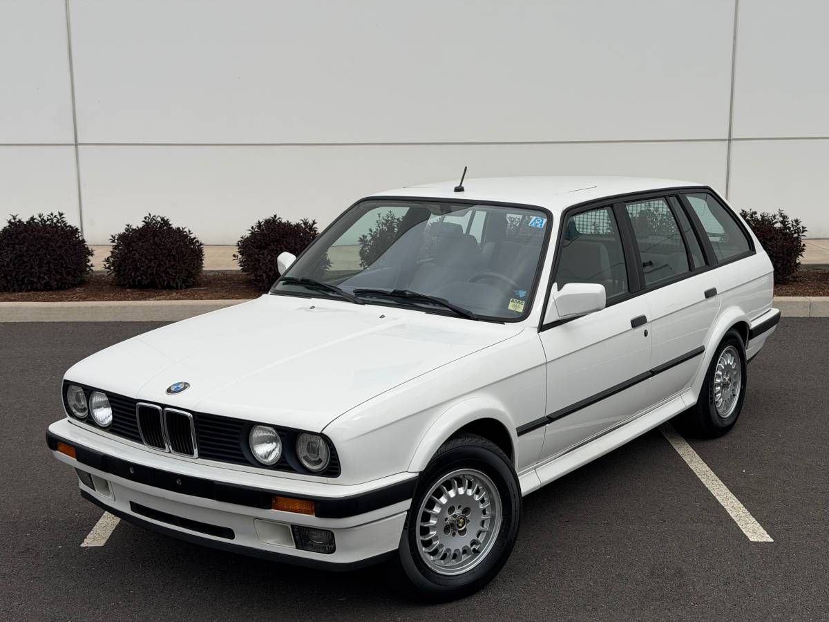Bmw-325ix-1988