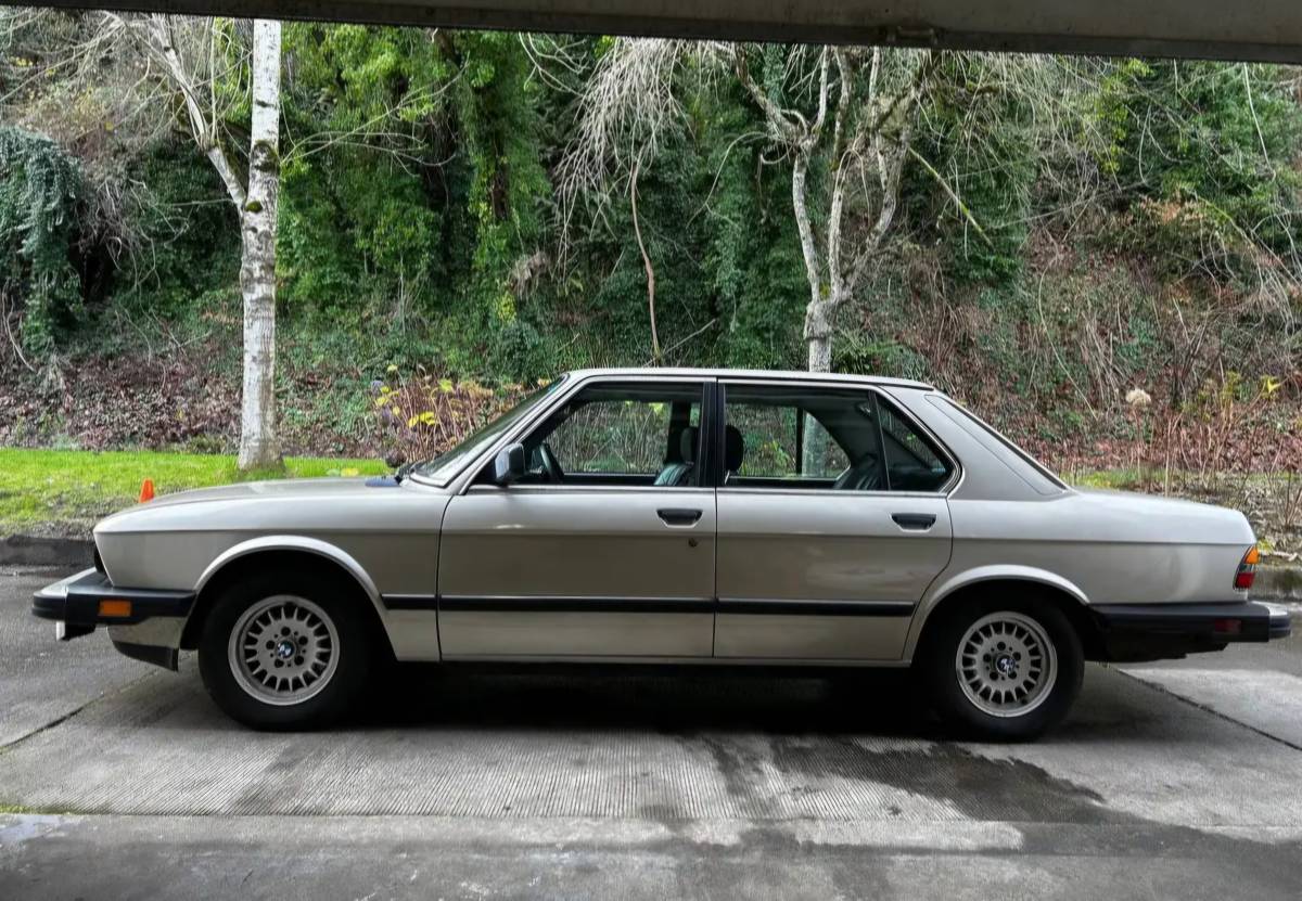 Bmw-5-series-1986