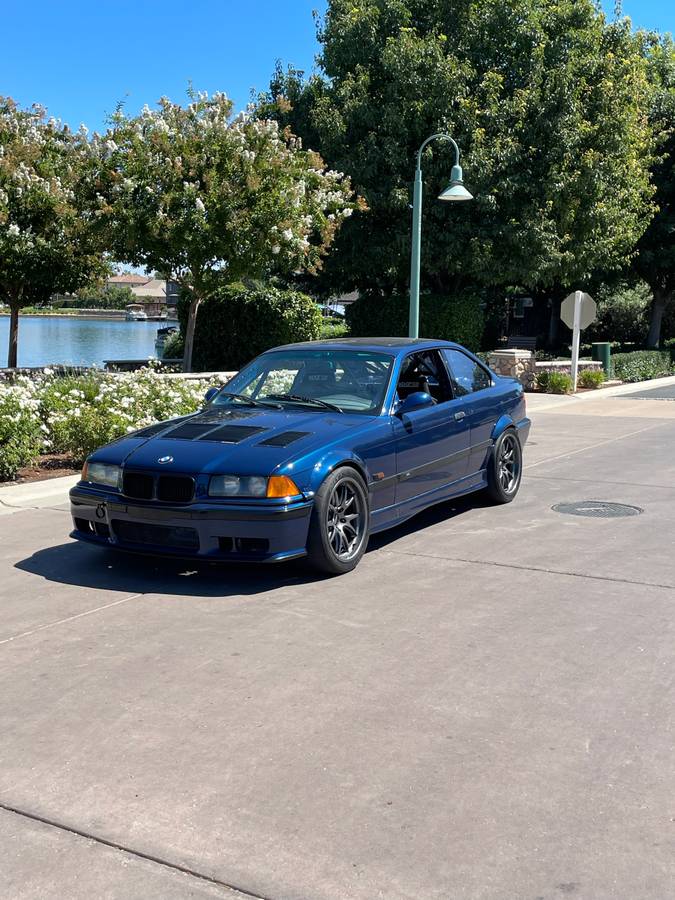 Bmw-M3-coupe-1995-Blue