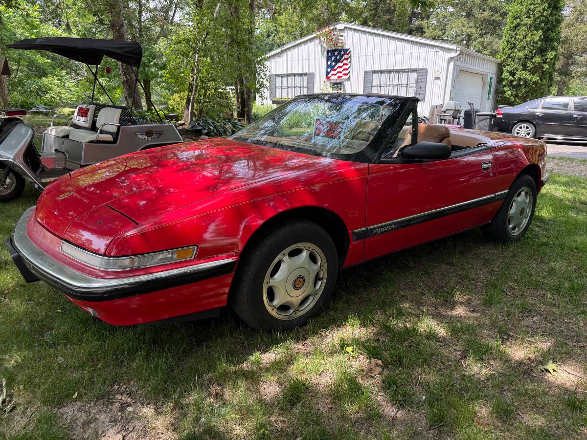 Buick-Areatta-1991-Red