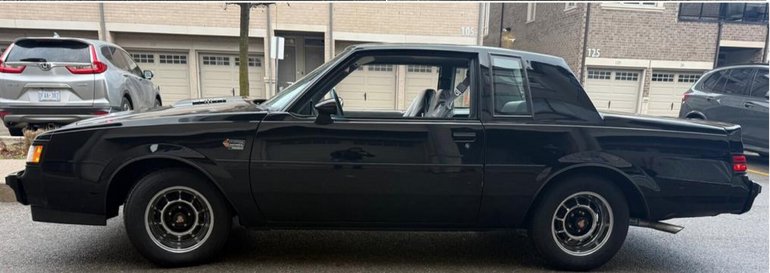 Buick-Grand-national-regal-1987-Black