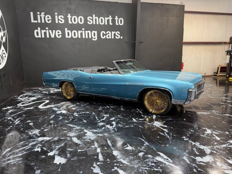 Buick-Lesabre-1969-Blue-Black