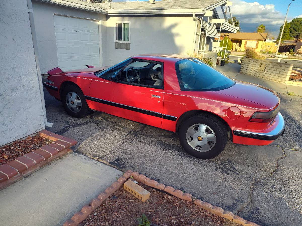Buick-Reatta-1989-Red