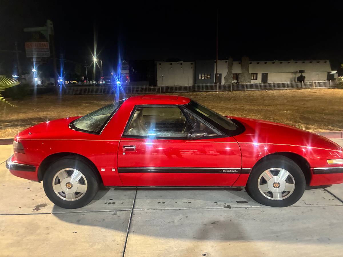 Buick-Reatta-1989