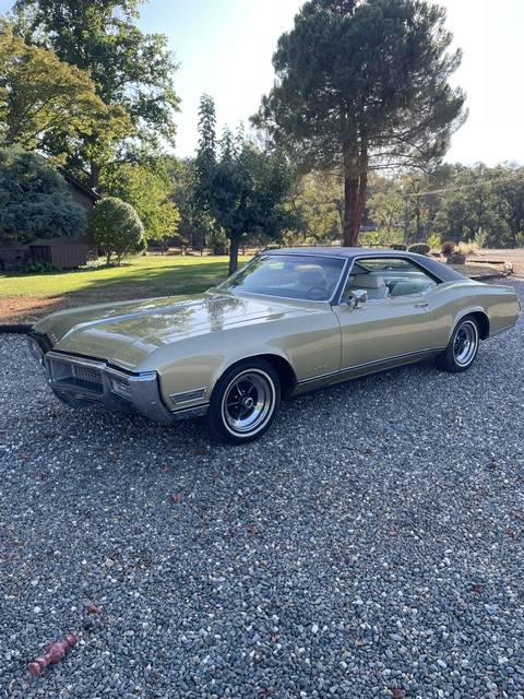 Buick-Riviera-1968