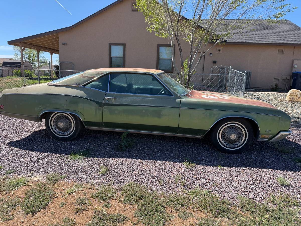 Buick-Riviera-gs-1970-Green