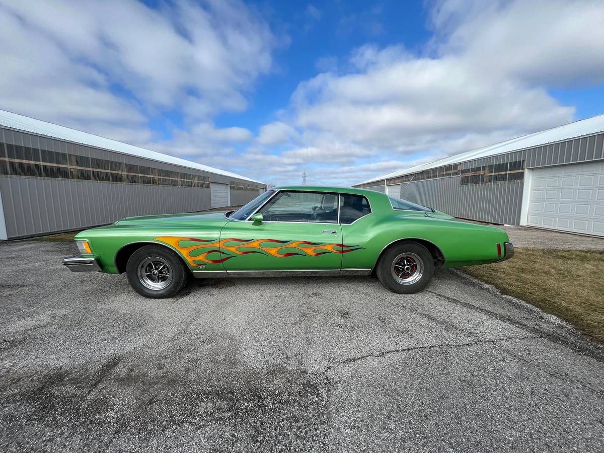 Buick-Rivierra-1973-Green
