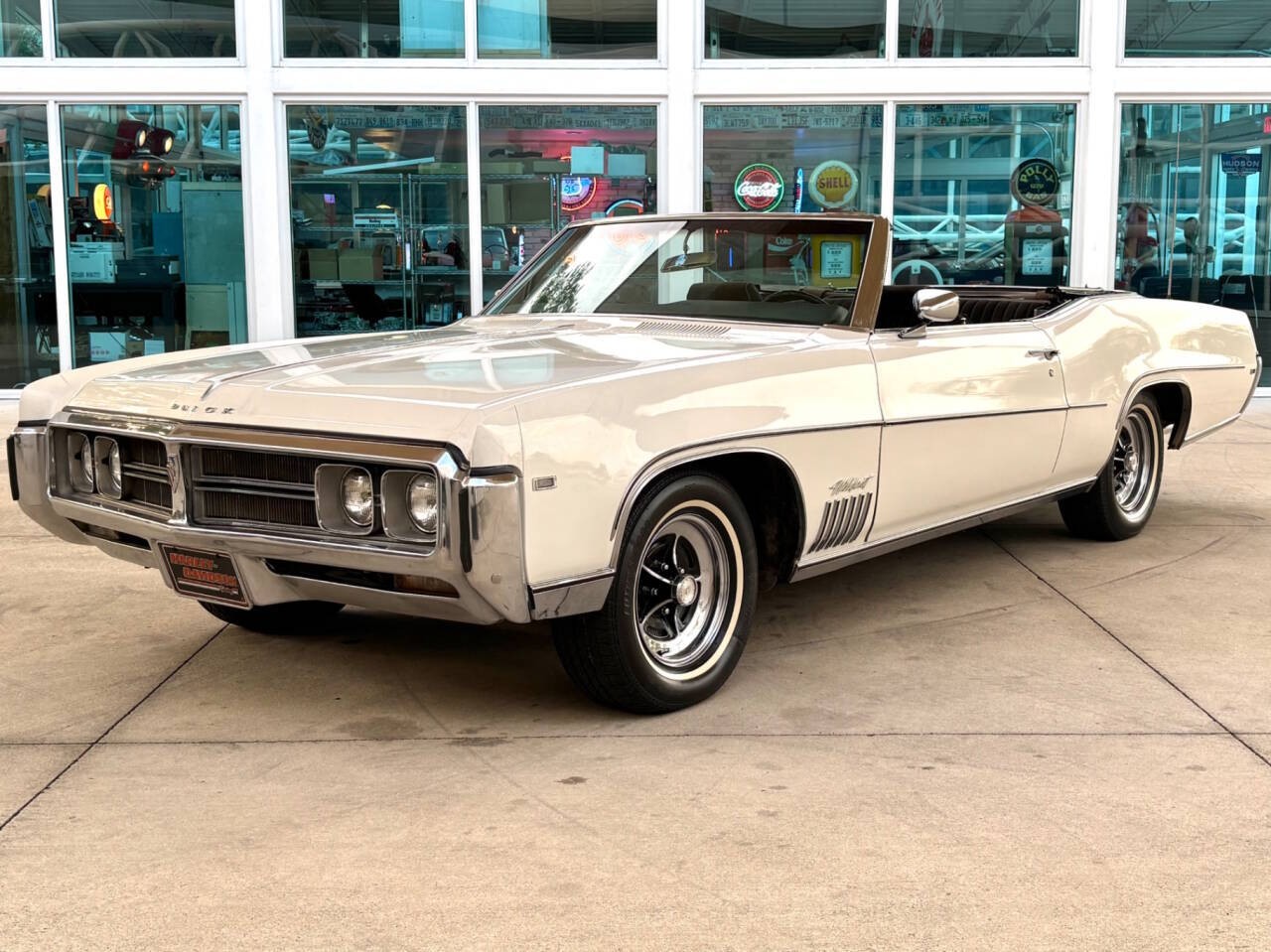 Buick-Wildcat-1969-Convertible-Black