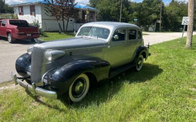 Cadillac  1937