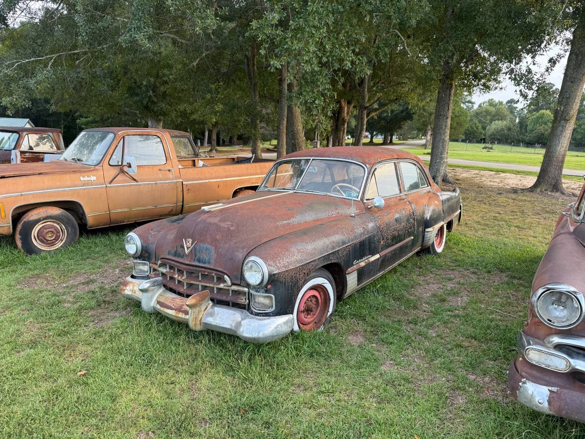 Cadillac-1948-Black