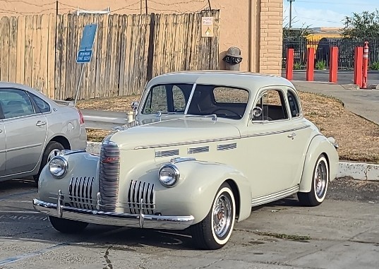Cadillac-62-Coupe-1940-Coupe