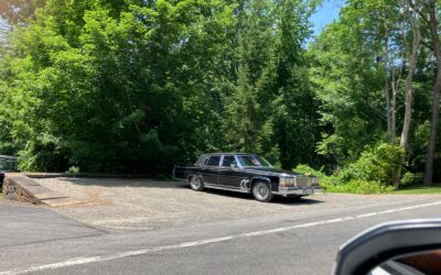 Cadillac Brougham 1988
