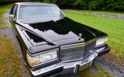 Cadillac Brougham 1990