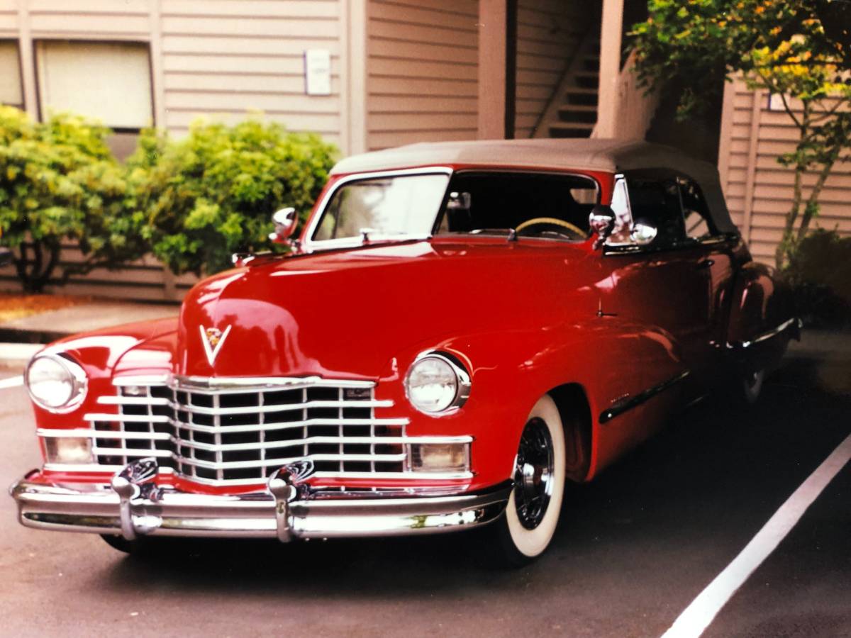 Cadillac-Convertible-1947