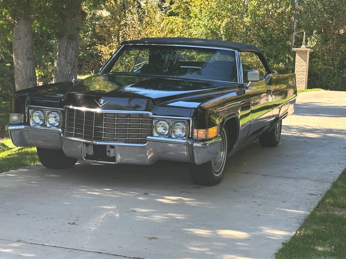 Cadillac-Convertible-1969