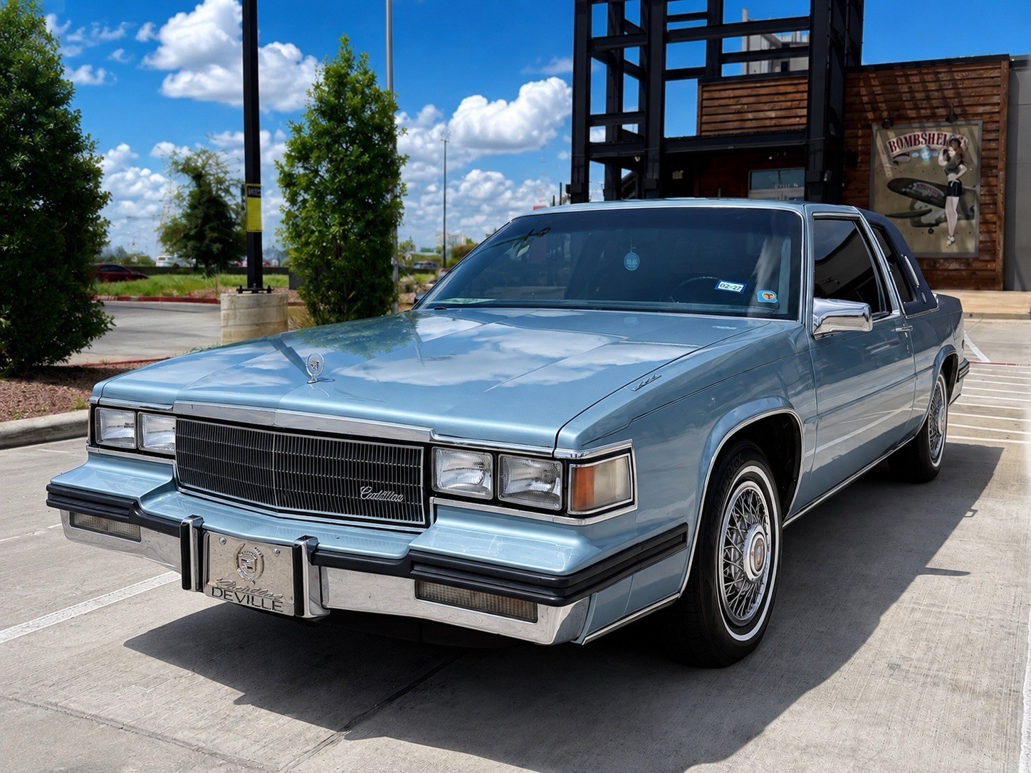 Cadillac-DeVille-1985-Coupe