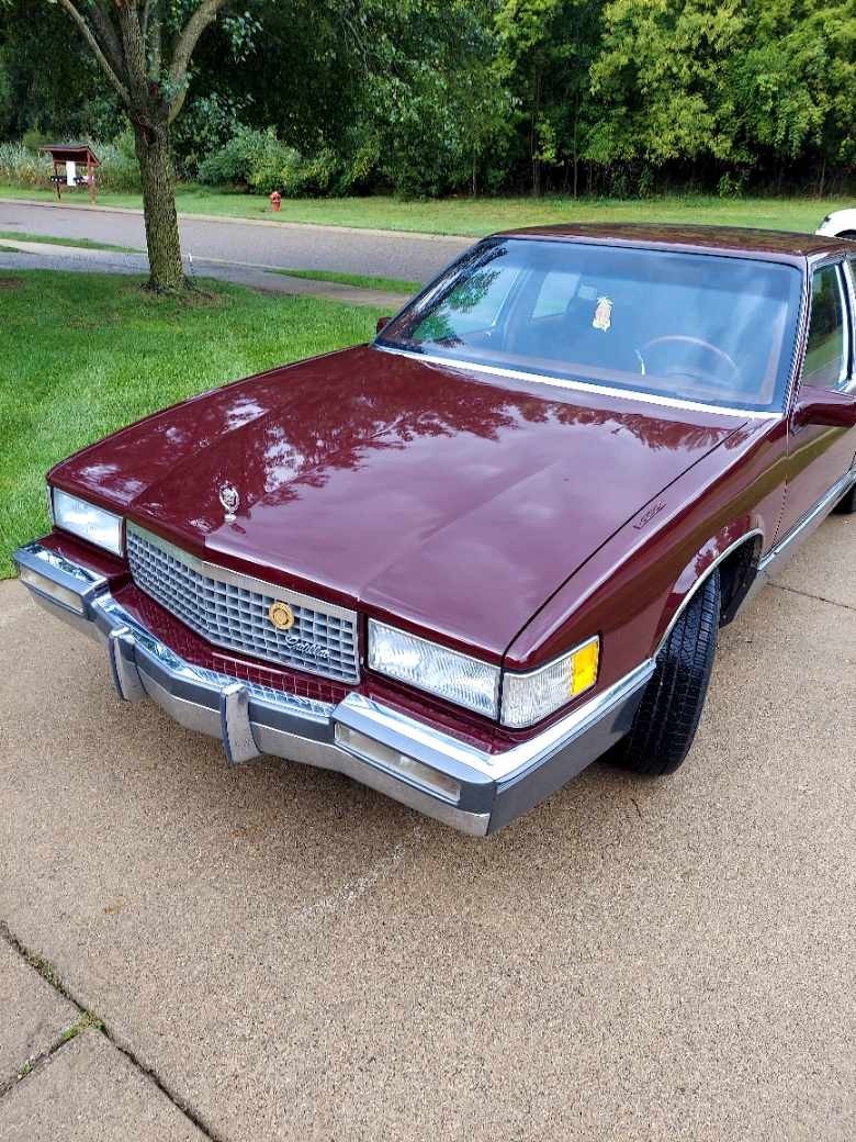 Cadillac DeVille 1989
