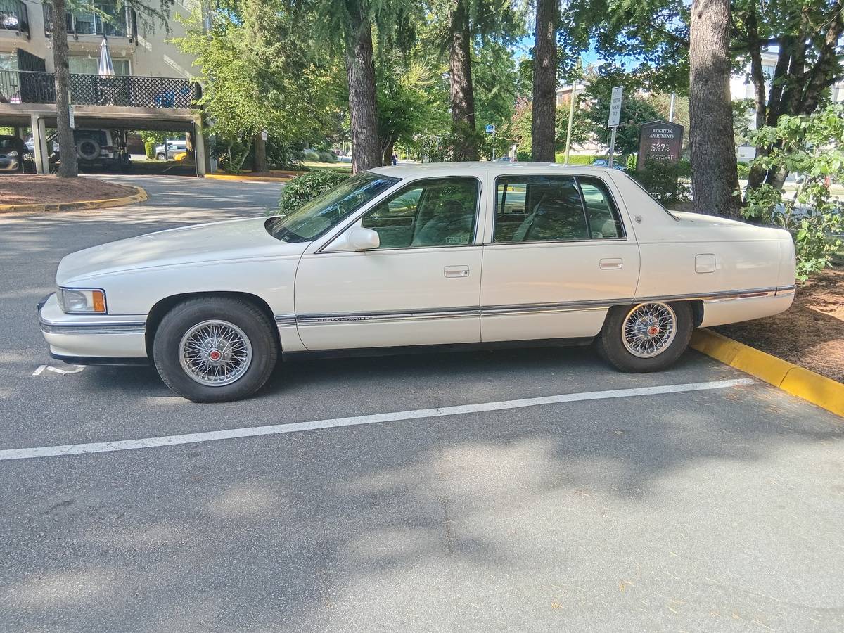 Cadillac-Deville-1994