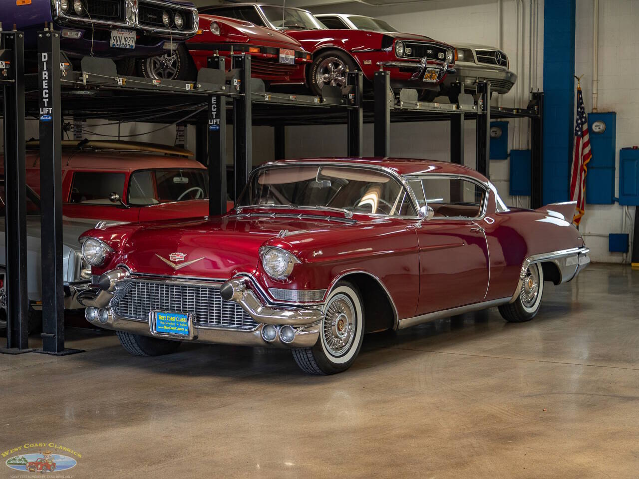 Cadillac-Eldorado-seville-365-cid-v8-2-1957-BurgundyMaroon