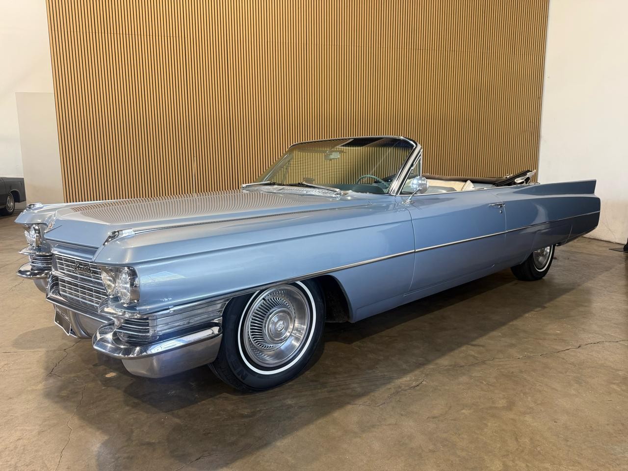 Cadillac-Series-62-1963-Classic-Car-Light-Blue