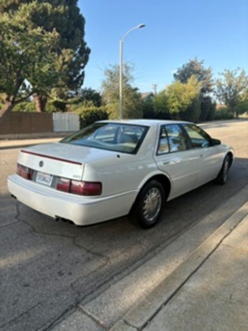 Cadillac-seville-sts-1992-Sedan