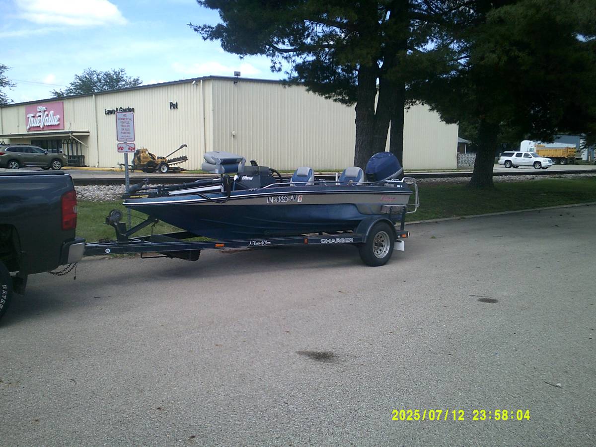 Charger-bass-boat-1987