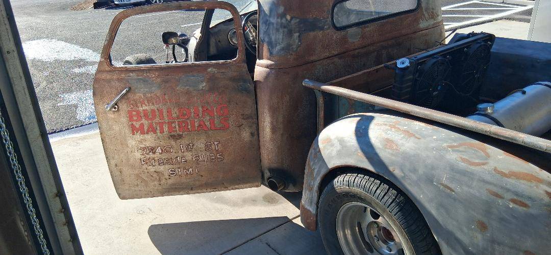 Chevrolet-1944-Brown