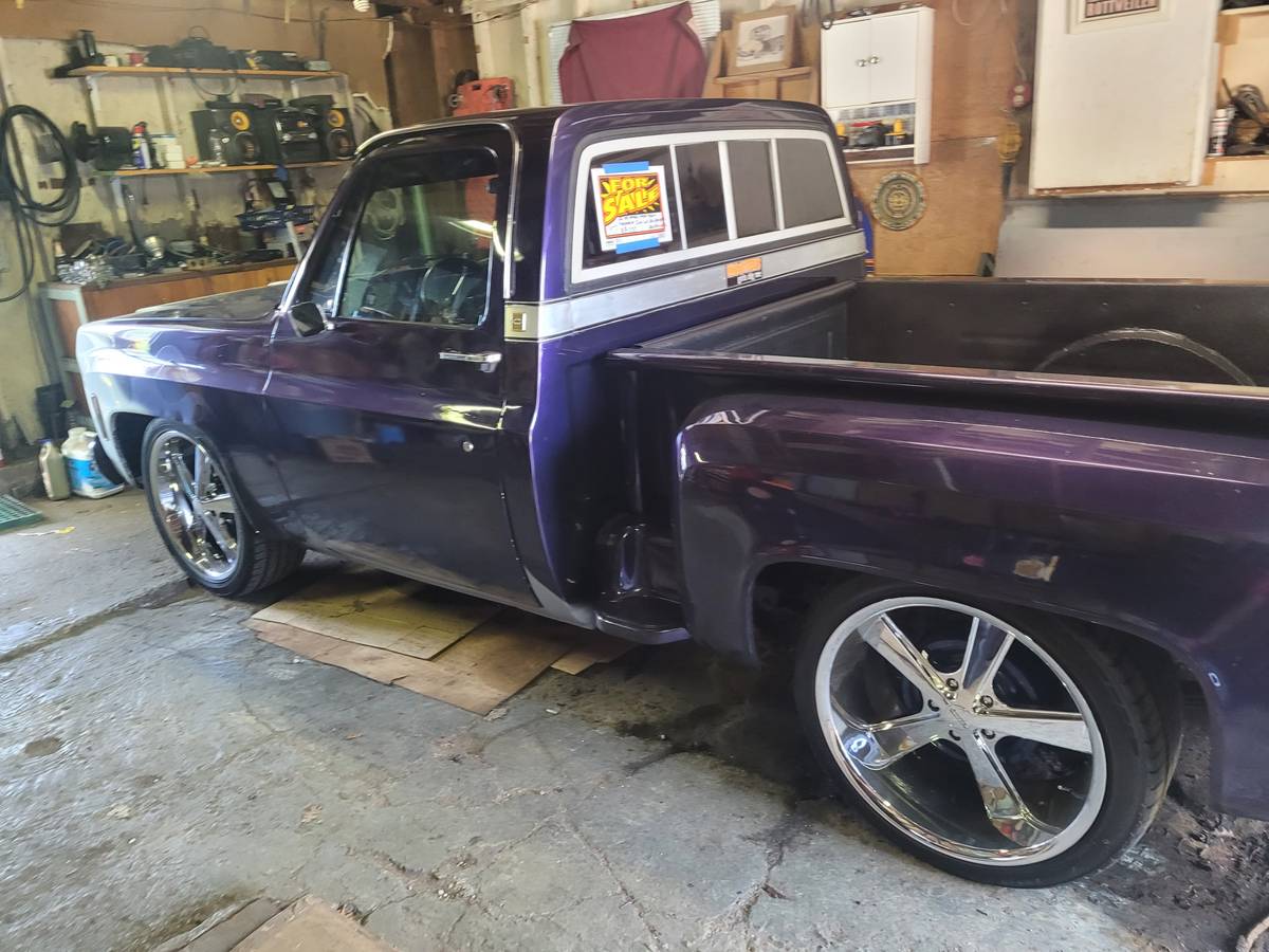 Chevrolet-1976-Purple