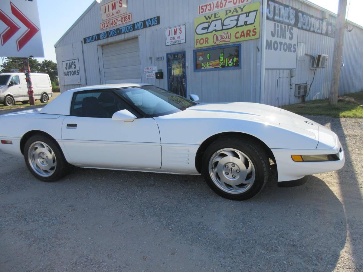 Chevrolet-1994-White