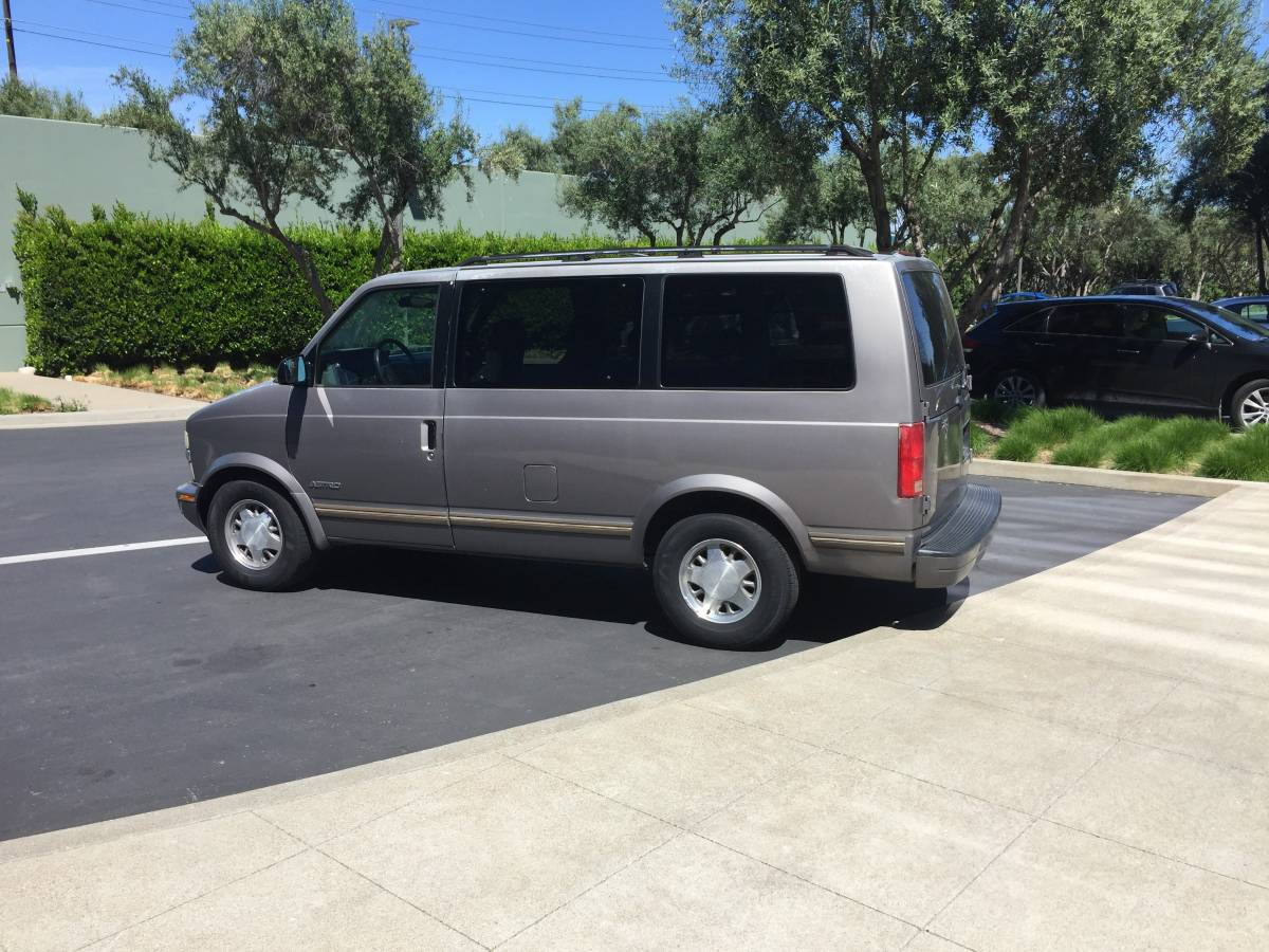 Chevrolet-1995-astro-van-1995-Gray