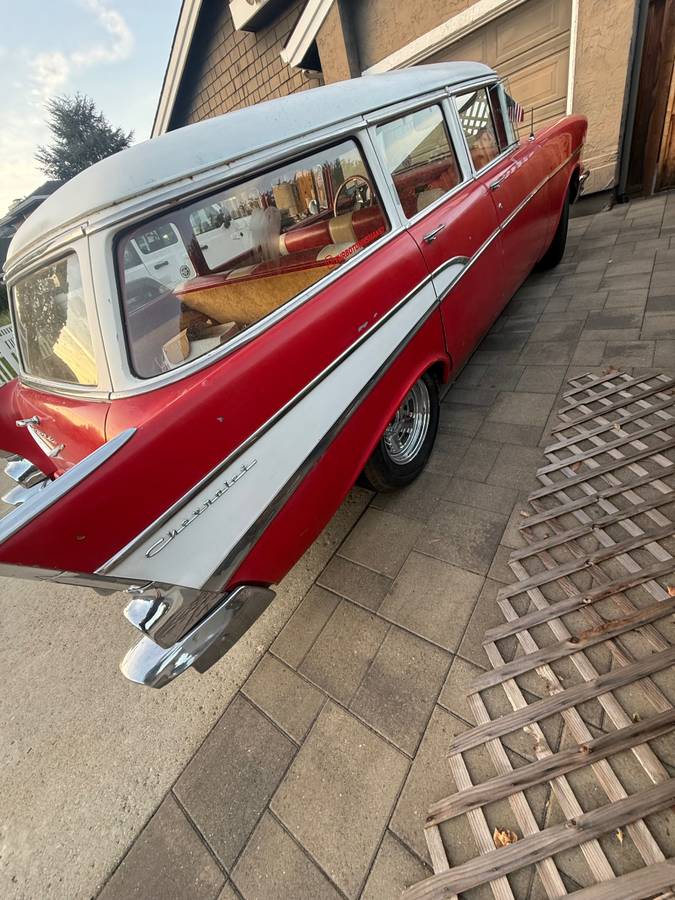 Chevrolet-210-1957-Red