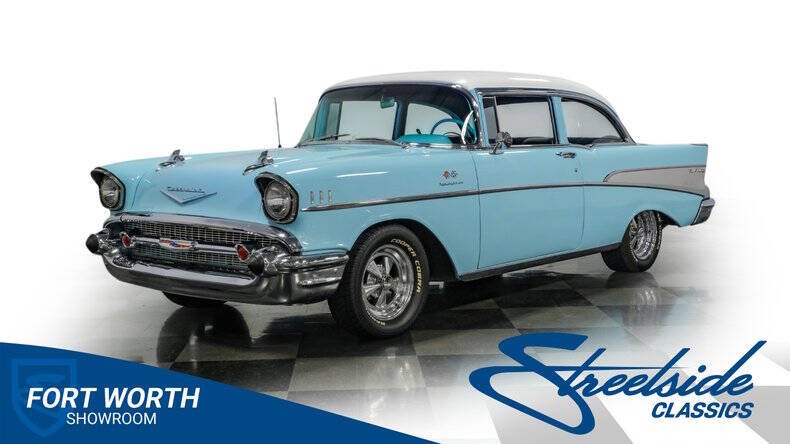Chevrolet-210-1957-Tropical-Turquoise-Blue