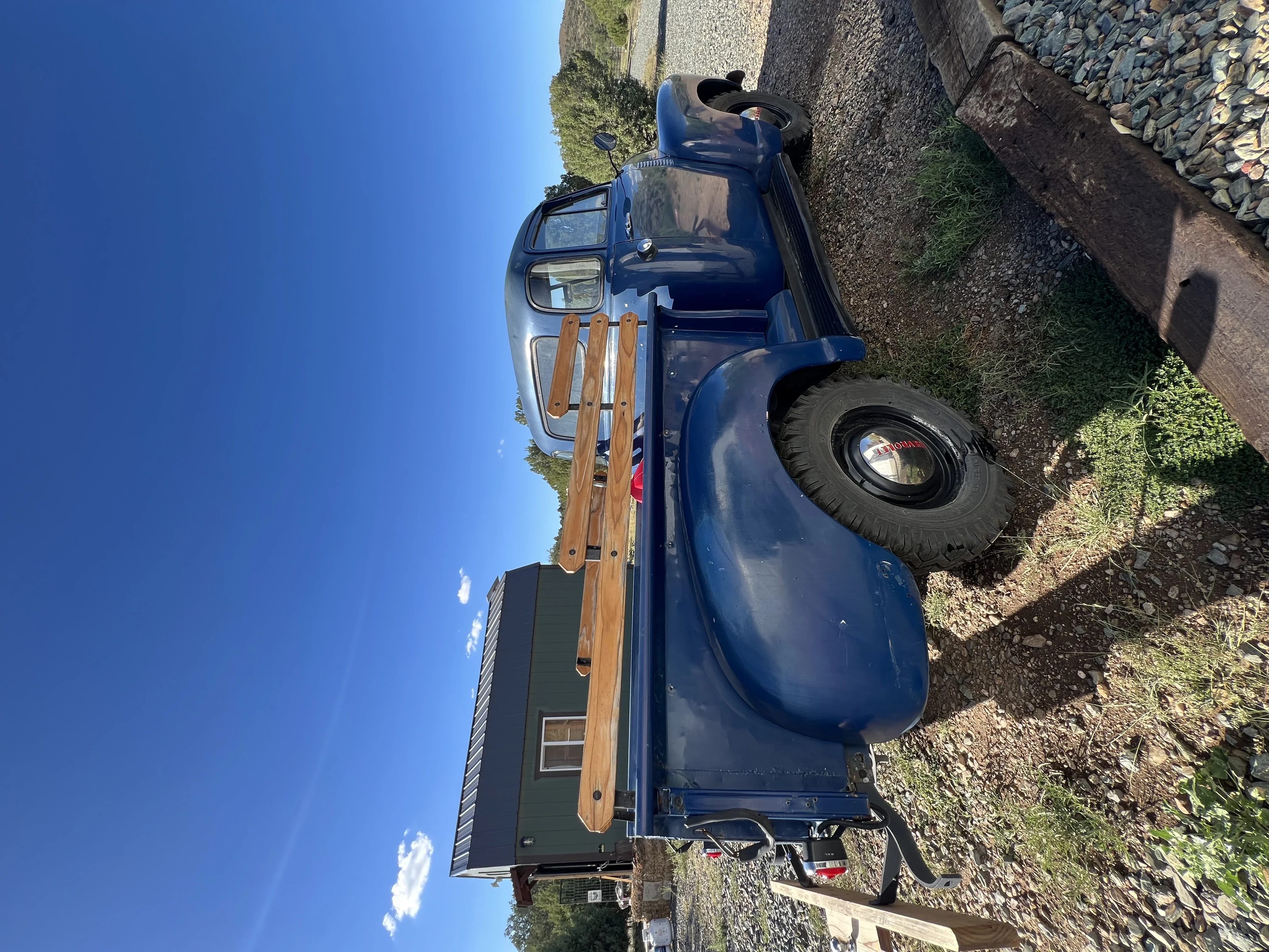 Chevrolet-3100-1952-Blue-Tan