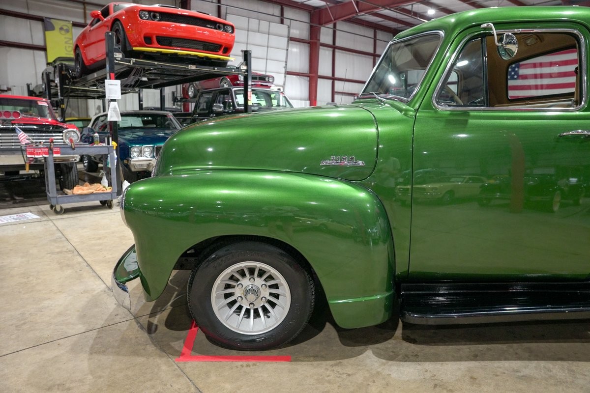 Chevrolet-3100-1953-Green-Tan