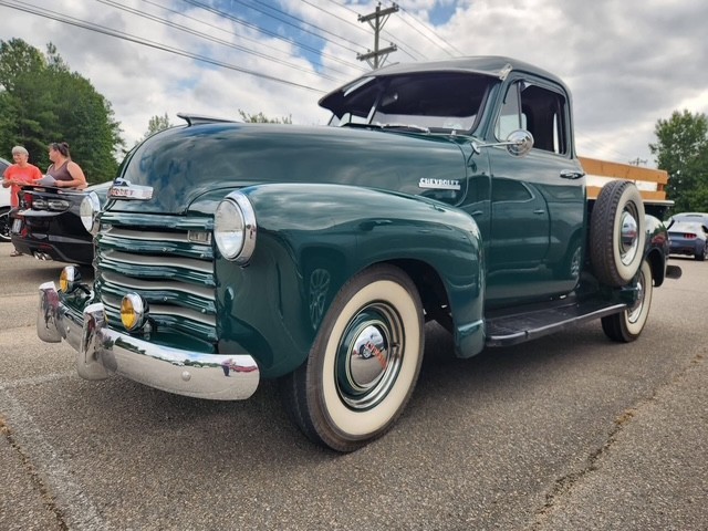 Chevrolet-3100-1953-Standard-Cab-Pickup-Brown