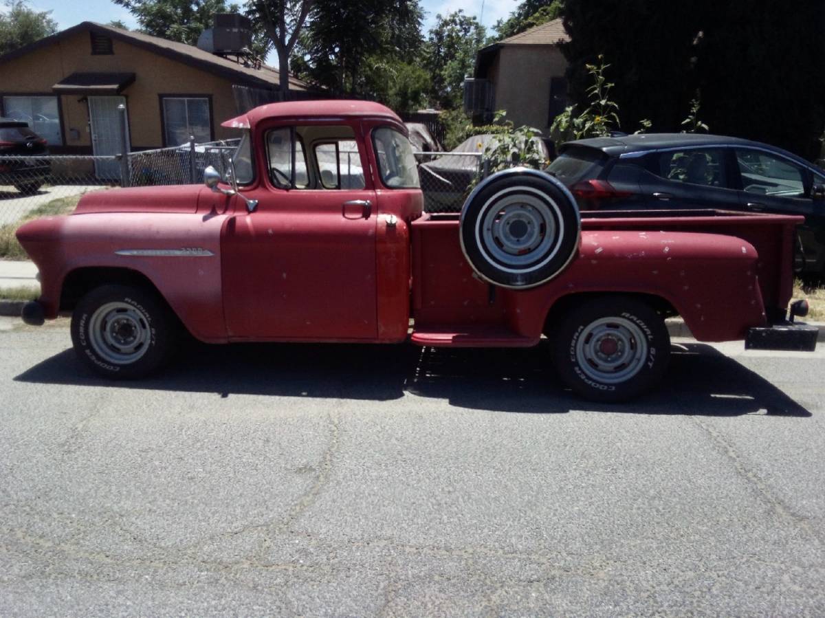 Chevrolet-3200-series-truck-1955-Red