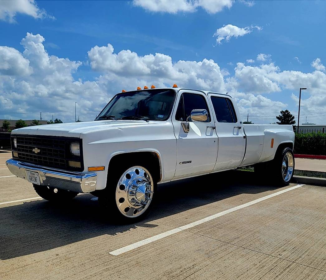 Chevrolet-3500-1991-White