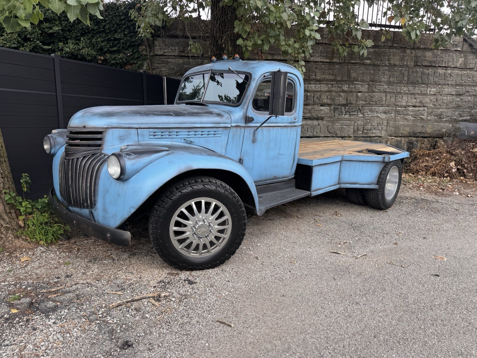 Chevrolet-3600-1946-Crew-Cab-Pickup