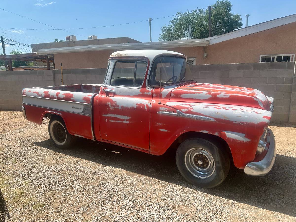 Chevrolet-Apache-1958